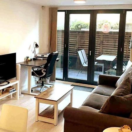 Two-Bedroom Luxury Apartment With Workspace, Free Secure Parking & Coffee برمنغهام المظهر الخارجي الصورة