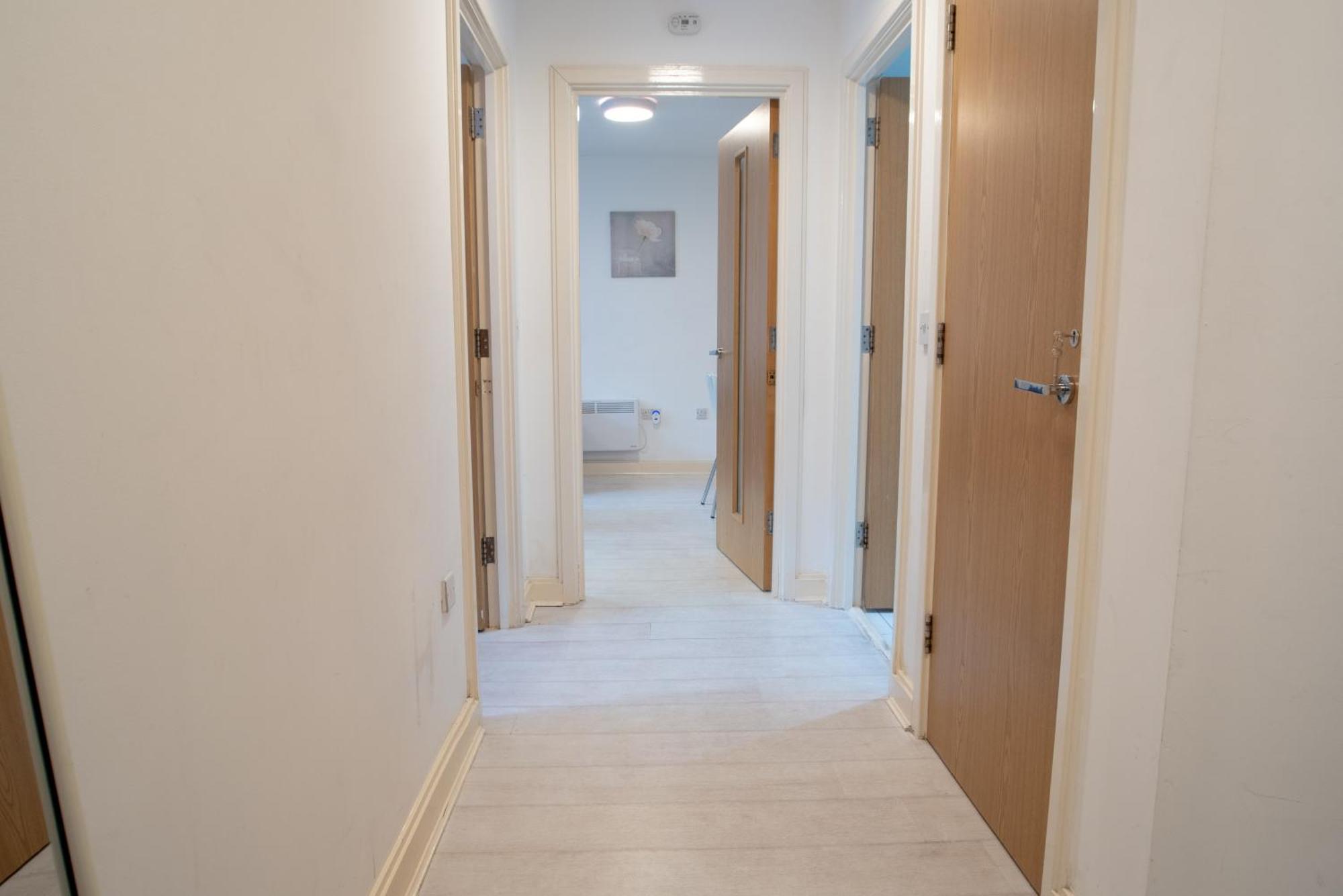 Two-Bedroom Luxury Apartment With Workspace, Free Secure Parking & Coffee برمنغهام المظهر الخارجي الصورة