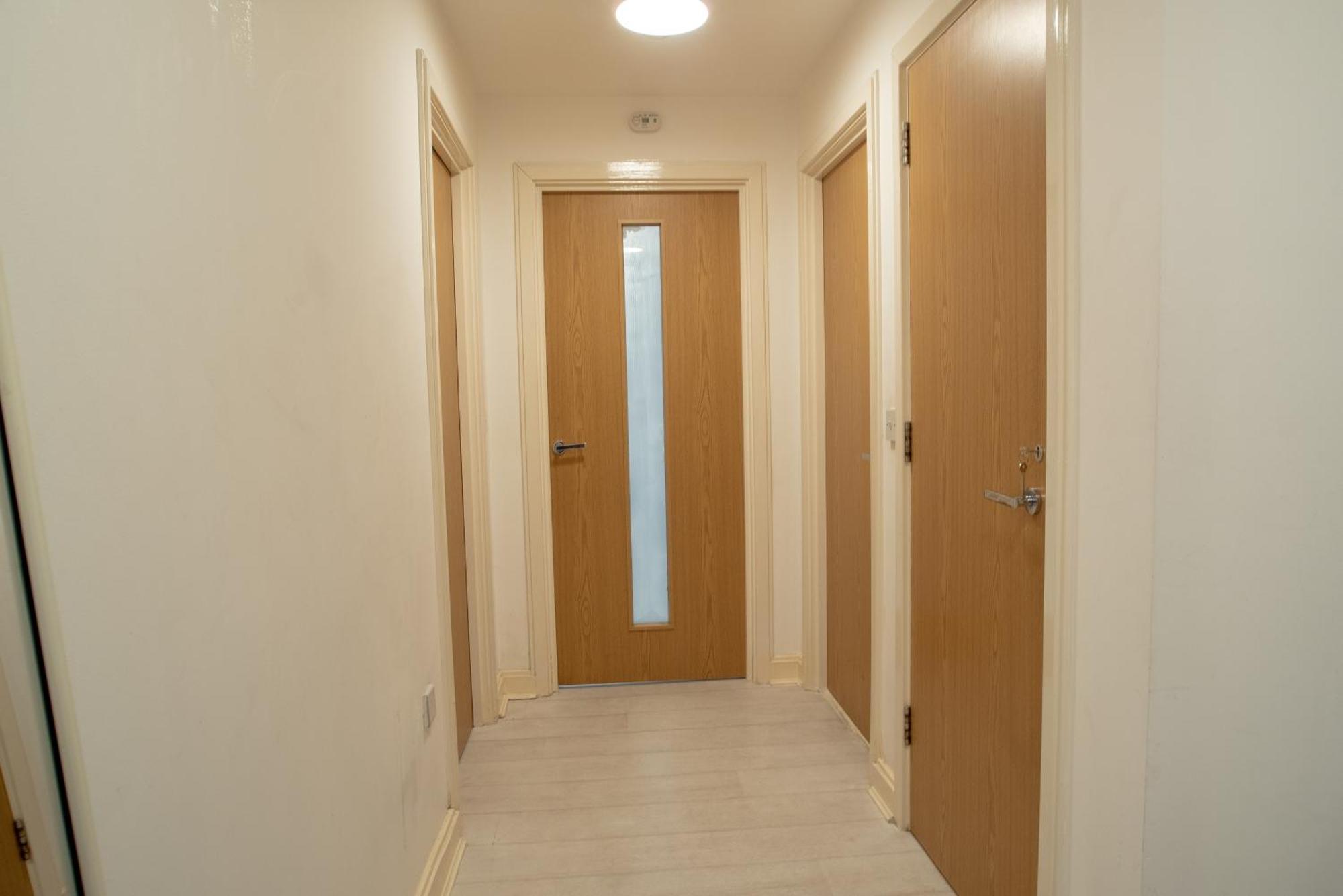 Two-Bedroom Luxury Apartment With Workspace, Free Secure Parking & Coffee برمنغهام المظهر الخارجي الصورة